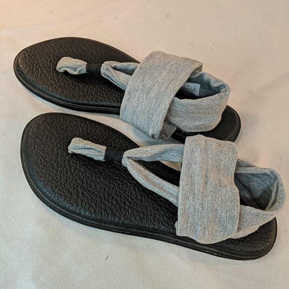 Sanuk Sandals Womens 9 Yoga Sling Grey Slingback Thong Flip Flop SWS1001 Knit
